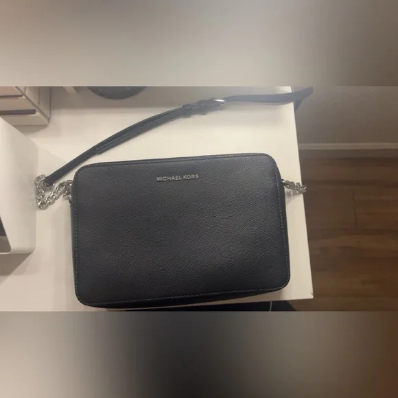 MK JET SET LARGE CROSSBODY BAG - Picture 8 of 8